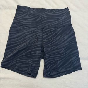 Lululemon Align Short 6” size 6